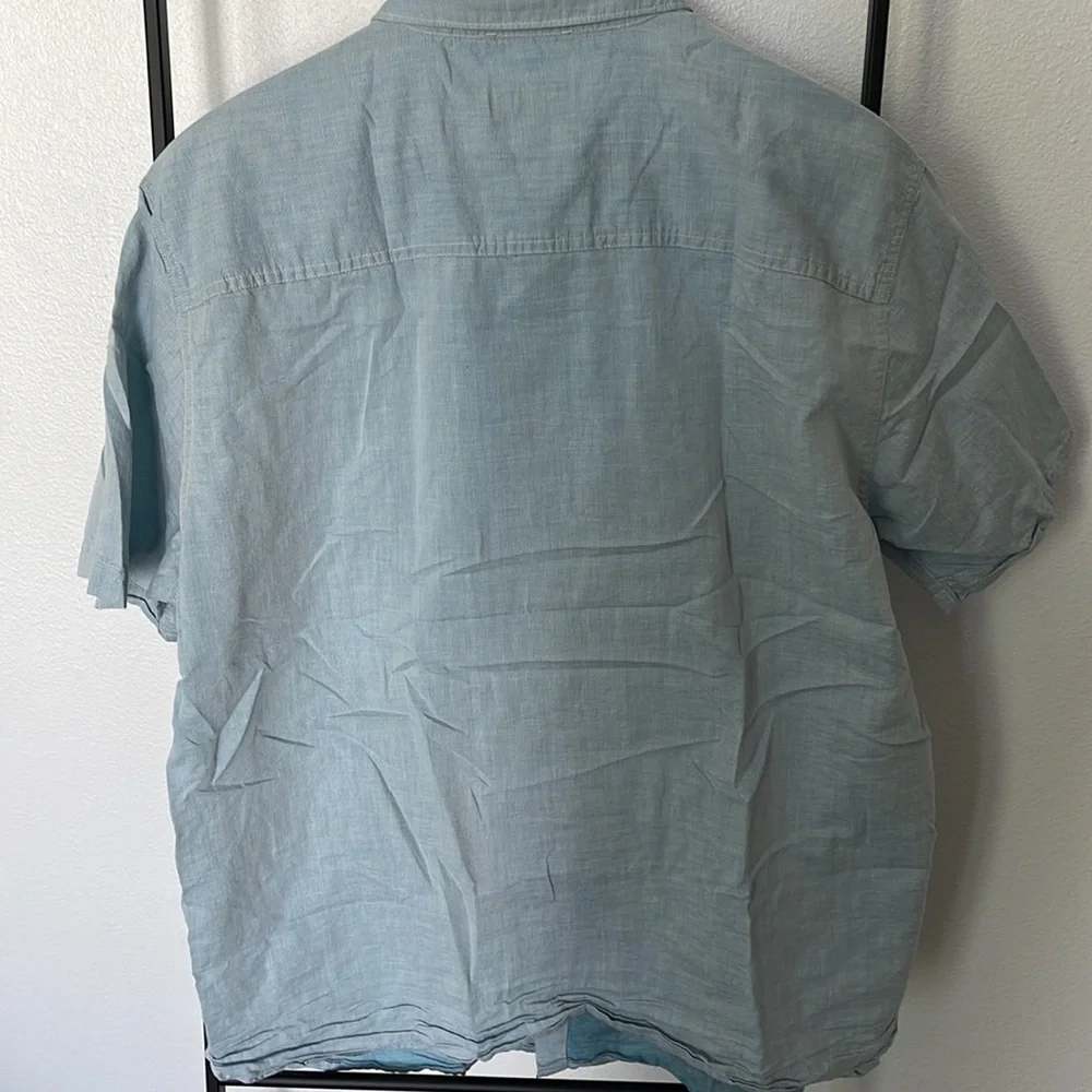 Patagonia button down - Picture 4 of 4